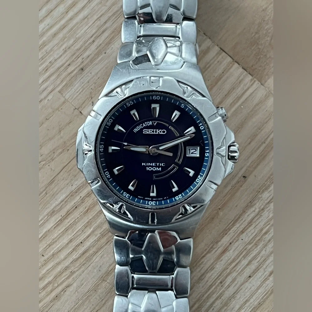 Seiko Kinectic Automatic Rare Vintage Men’s Watch Blue Dial Stainless Bracelet
